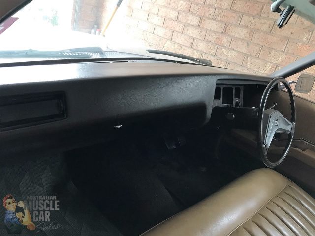 1972 HOLDEN STATESMAN CUSTOM HQ 3 SPEED MANUAL SEDAN
