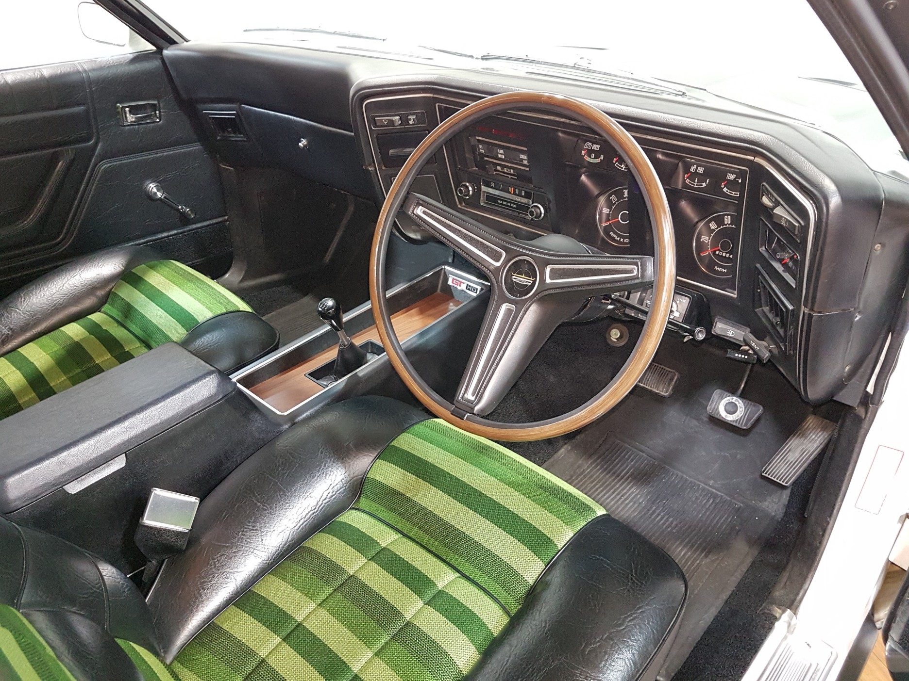 1973 FORD FALCON XA GT RPO 083 4 SPEED MANUAL SEDAN