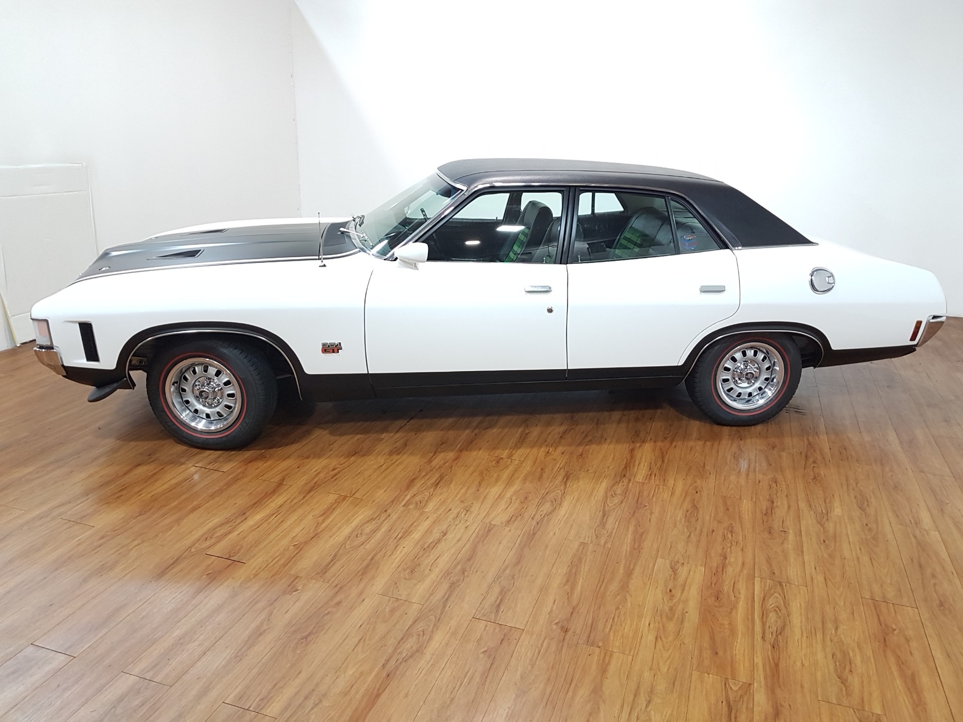 1973 FORD FALCON XA GT RPO 083 4 SPEED MANUAL SEDAN