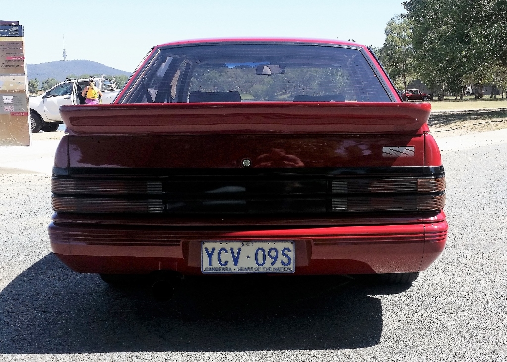 1987 HOLDEN VL COMMODORE SS GROUP A BROCK PLUS PACK 5 SPEED MANUAL SEDAN