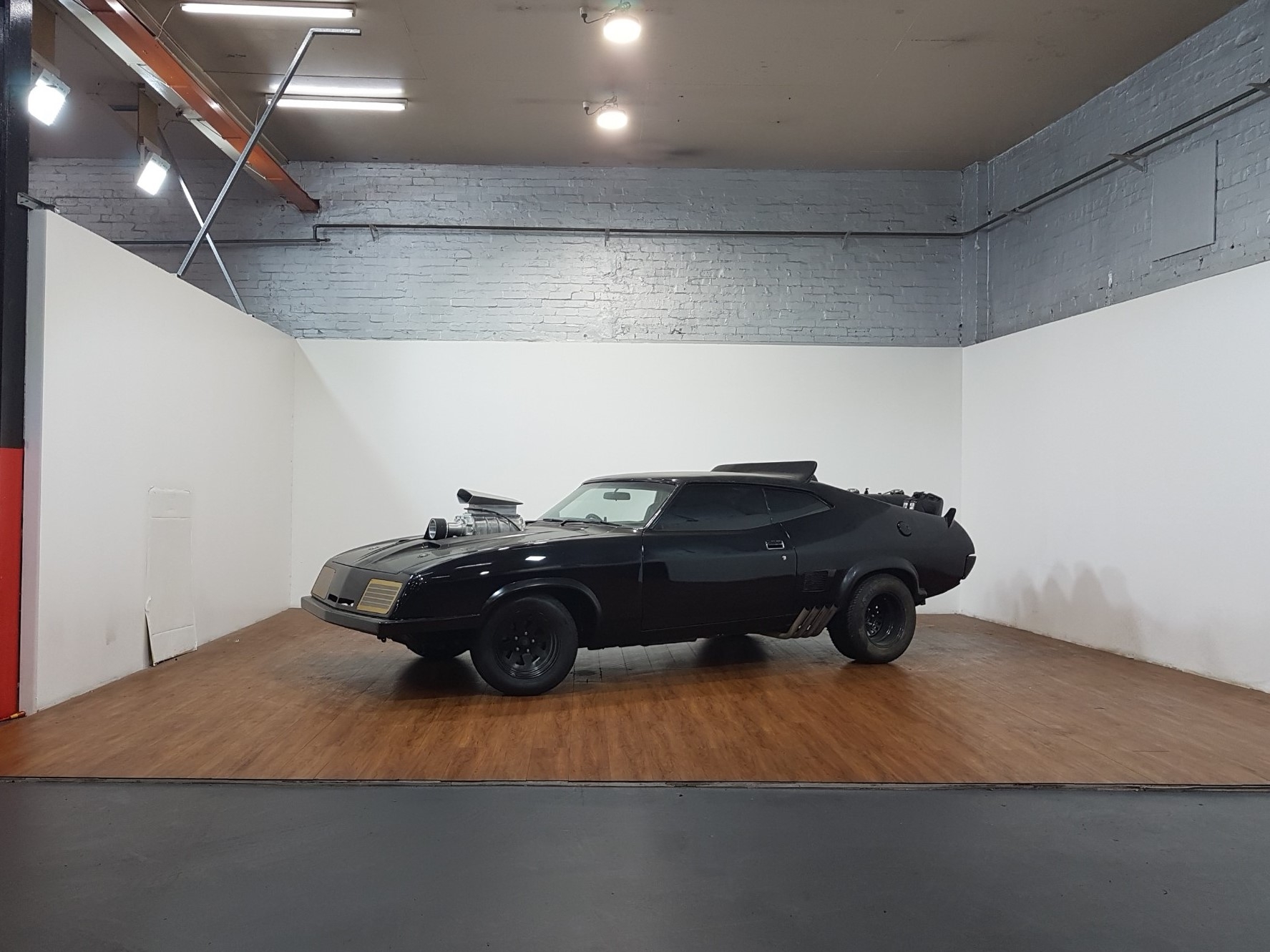 1975 FORD FALCON XB HARDTOP INTERCEPTOR 3 SPEED AUTOMATIC COUPE