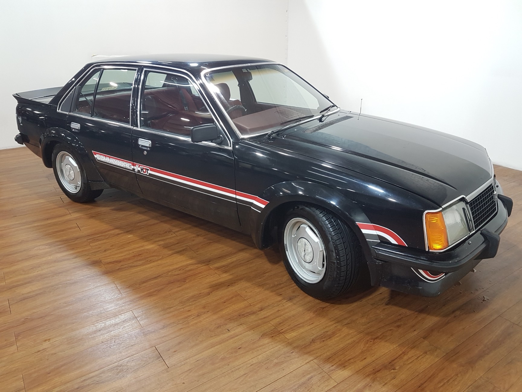 1980 HOLDEN COMMODORE HDT VC BROCK 4 SPEED MANUAL SEDAN