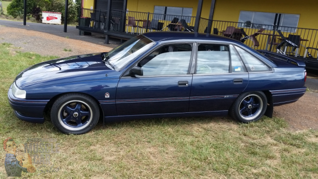 1988 HSV SV3800 VN 4 SPEED AUTOMATIC SEDAN