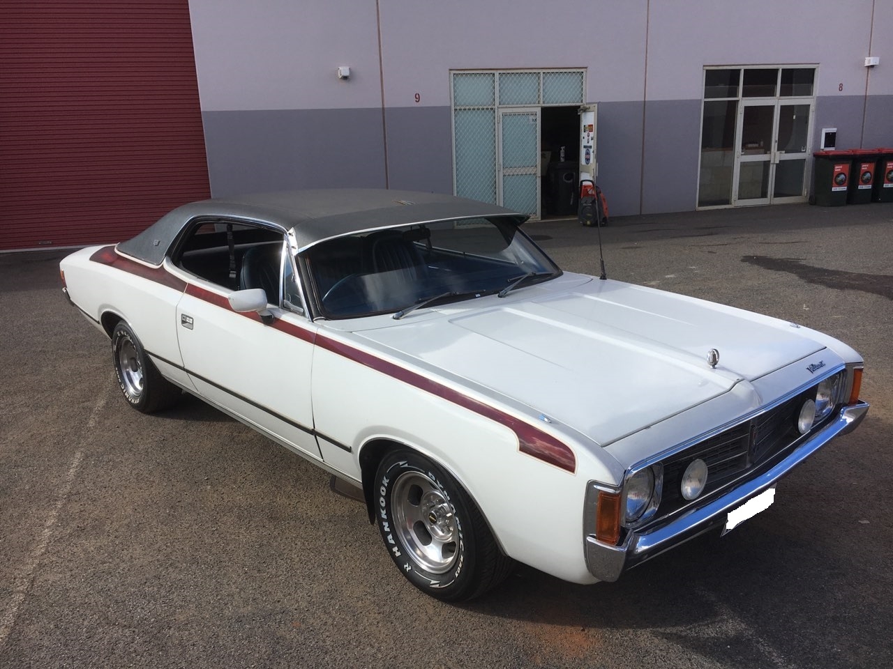 1974 CHRYSLER VALIANT VJ HARDTOP 3 SPEED AUTO COUPE