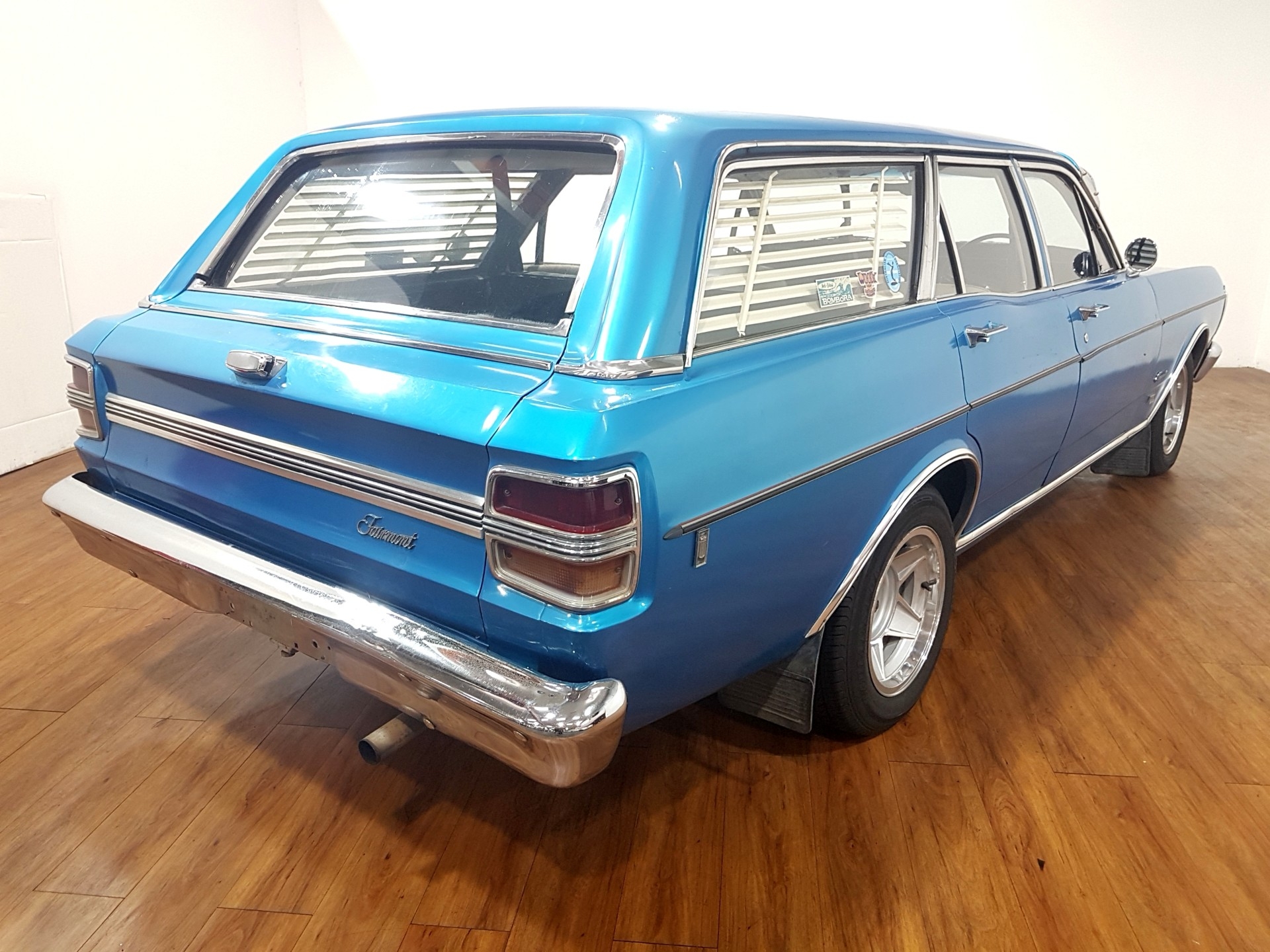 1971 FORD FAIRMONT XY 3 SPEED AUTO WAGON