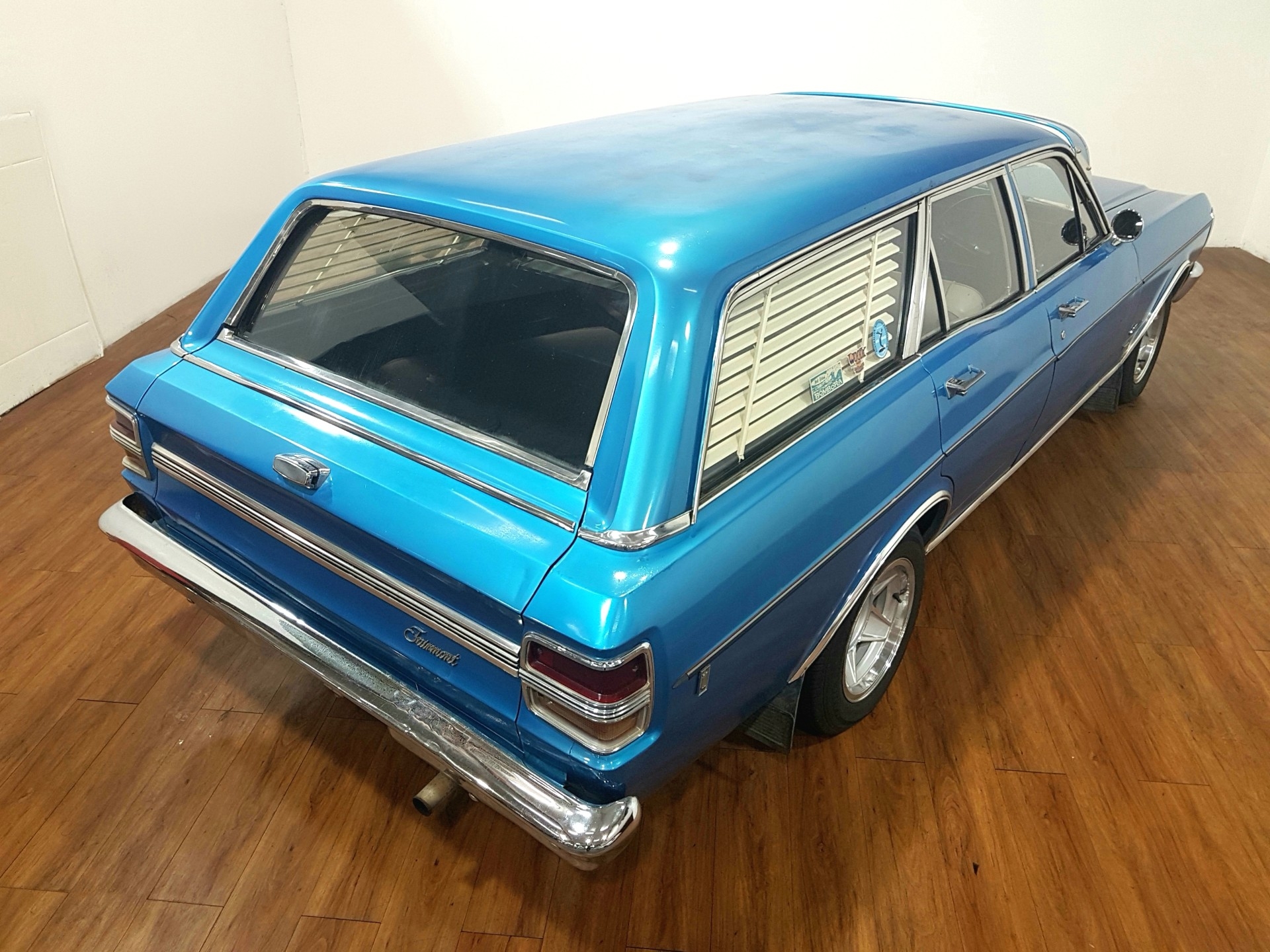 1971 FORD FAIRMONT XY 3 SPEED AUTO WAGON