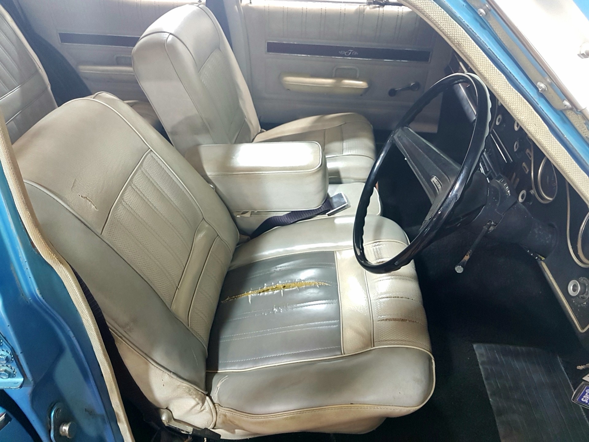 1971 FORD FAIRMONT XY 3 SPEED AUTO WAGON