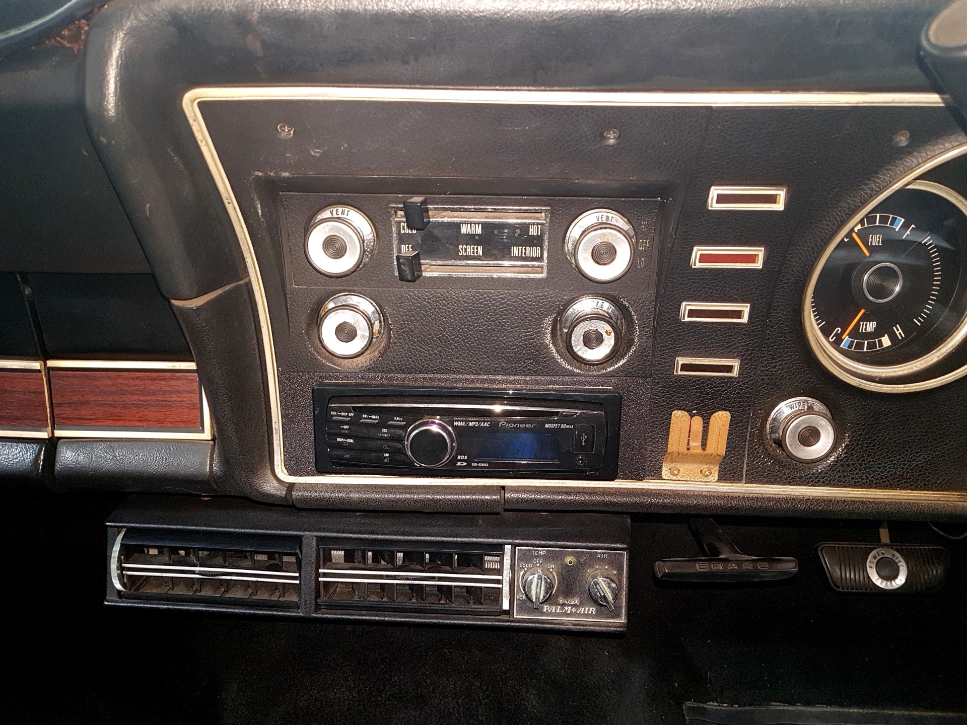 1971 FORD FAIRMONT XY 3 SPEED AUTO WAGON