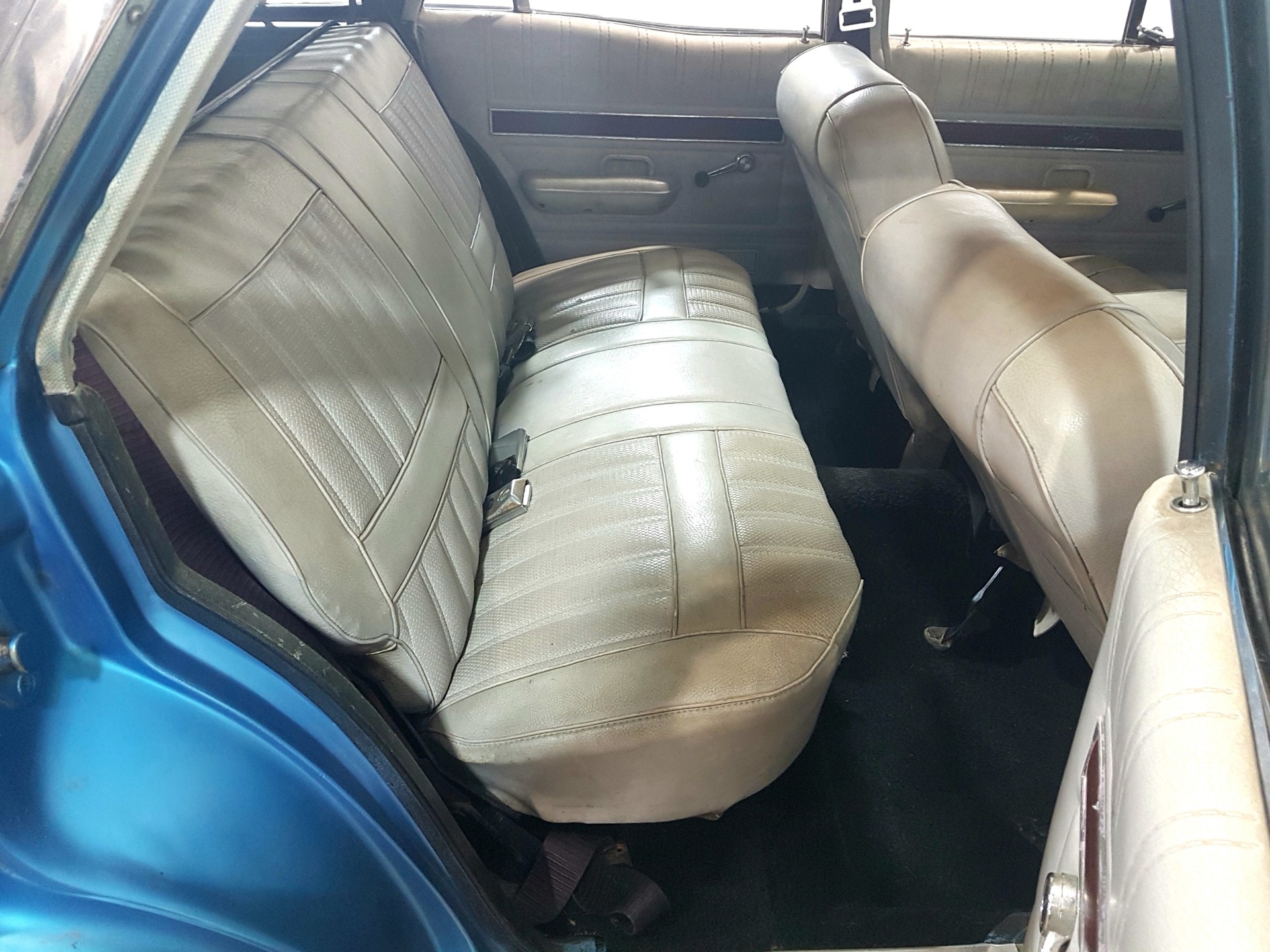 1971 FORD FAIRMONT XY 3 SPEED AUTO WAGON