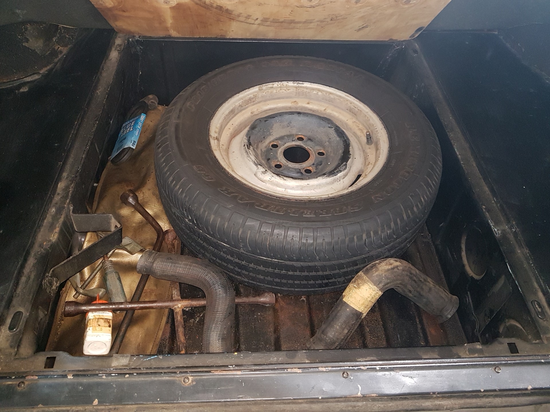1971 FORD FAIRMONT XY 3 SPEED AUTO WAGON