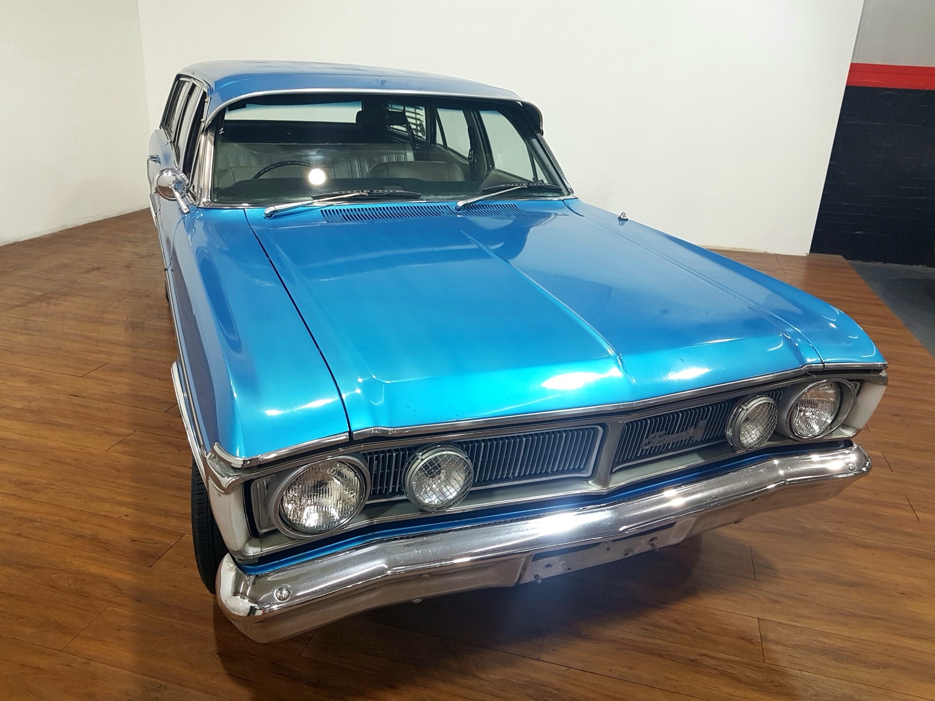 1971 FORD FAIRMONT XY 3 SPEED AUTO WAGON
