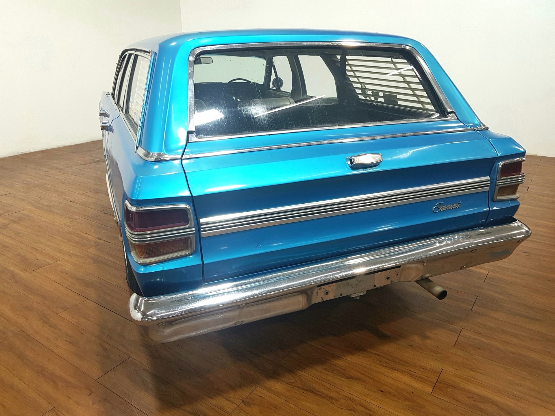 1971 FORD FAIRMONT XY 3 SPEED AUTO WAGON