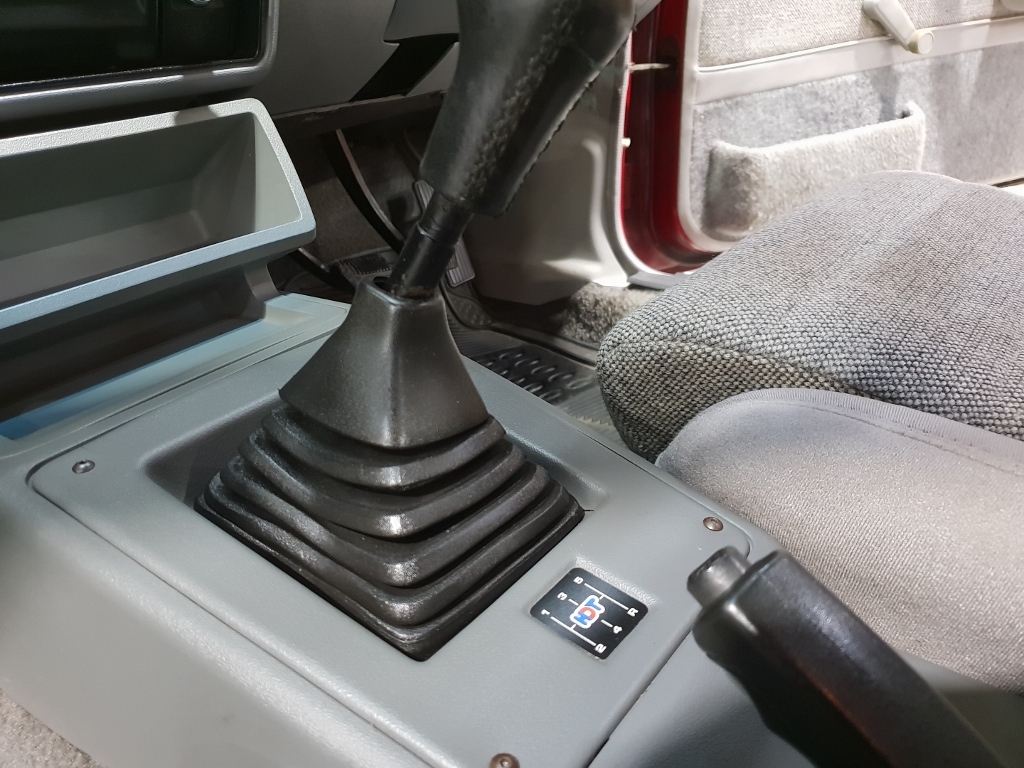 1986 HDT HOLDEN COMMODORE VL SS GROUP A 5 SPEED MANUAL SEDAN