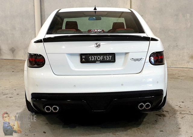 2009 HSV W427 VE 6 SPEED MANUAL SEDAN