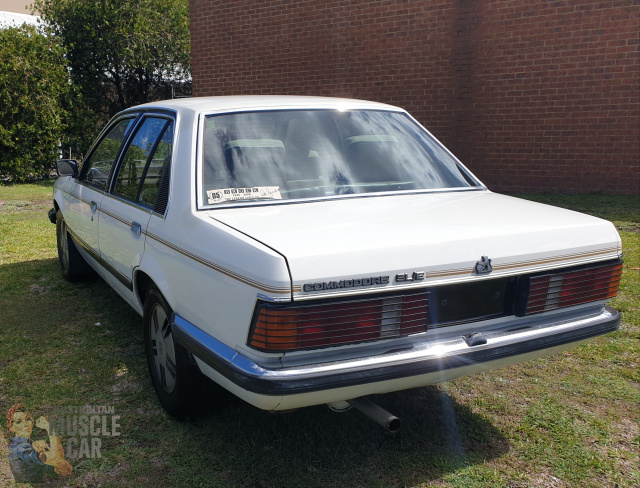 1982 HOLDEN COMMODORE VH SL/E 3 SPEED AUTOMATIC SEDAN