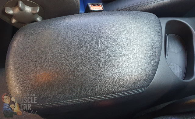 2002 TICKFORD AU TE50 4 SPEED AUTOMATIC SEDAN