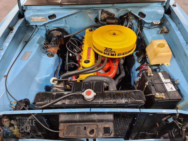1970 CHRYSLER VALIANT PACER VG 3 SPEED MANUAL HARDTOP