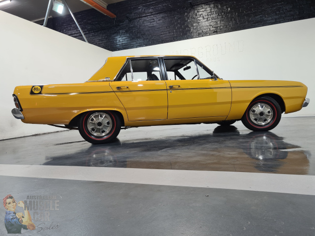 1970 CHRYSLER VALIANT VG PACER 4 SPEED MANUAL SEDAN