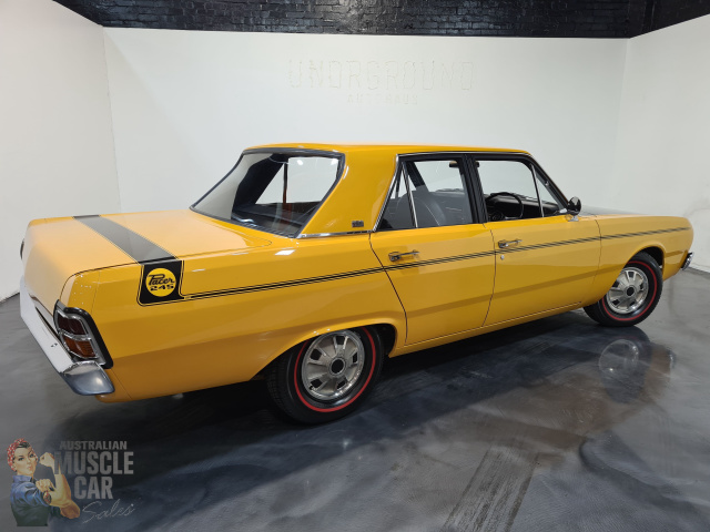 1970 CHRYSLER VALIANT VG PACER 4 SPEED MANUAL SEDAN