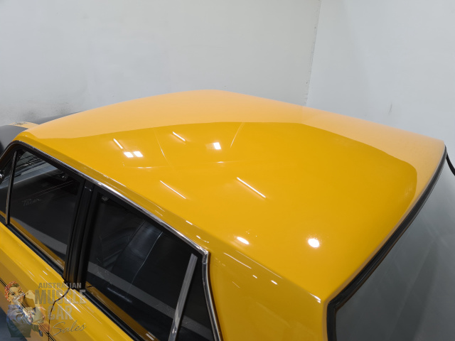 1970 CHRYSLER VALIANT VG PACER 4 SPEED MANUAL SEDAN