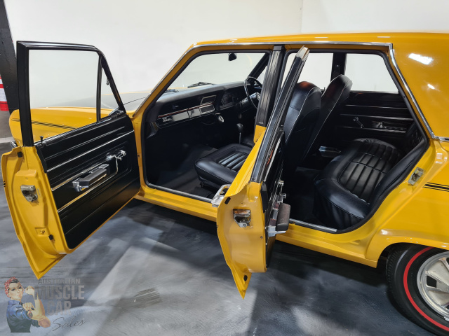 1970 CHRYSLER VALIANT VG PACER 4 SPEED MANUAL SEDAN