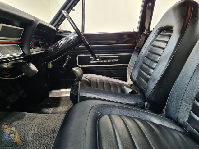 1970 CHRYSLER VALIANT VG PACER 4 SPEED MANUAL SEDAN