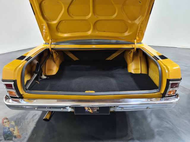 1970 CHRYSLER VALIANT VG PACER 4 SPEED MANUAL SEDAN