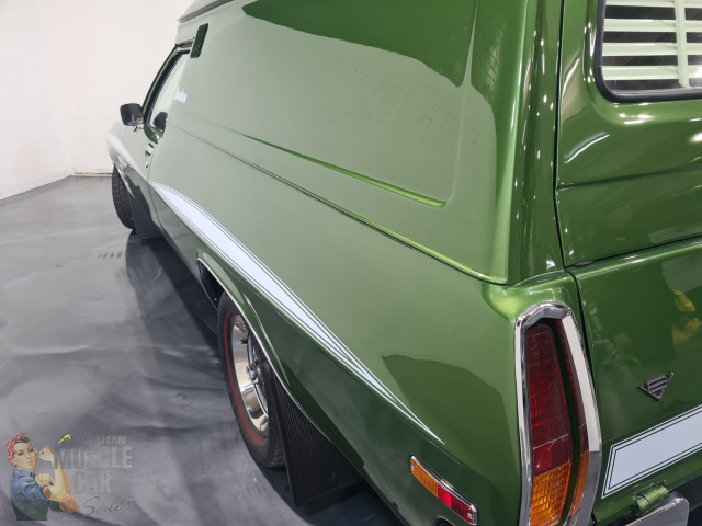 1974 HOLDEN SANDMAN HQ 4 SPEED MANUAL PANEL VAN
