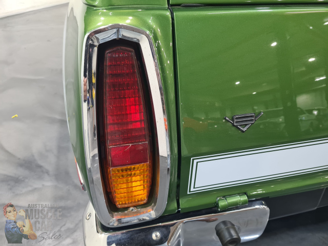 1974 HOLDEN SANDMAN HQ 4 SPEED MANUAL PANEL VAN