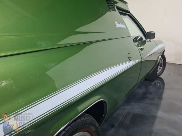 1974 HOLDEN SANDMAN HQ 4 SPEED MANUAL PANEL VAN