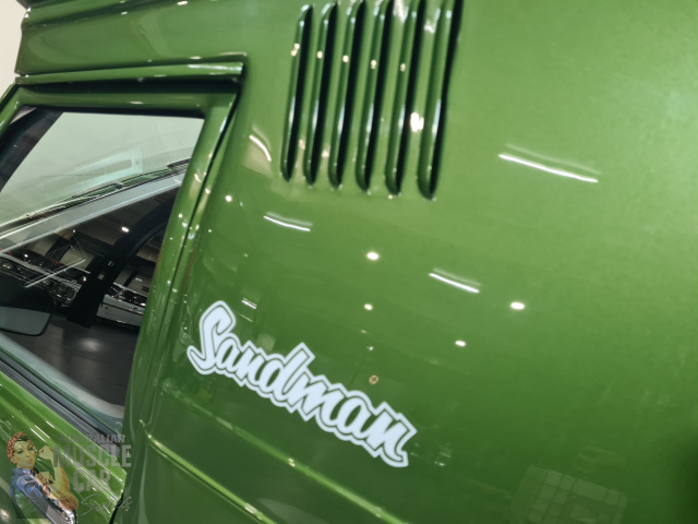 1974 HOLDEN SANDMAN HQ 4 SPEED MANUAL PANEL VAN