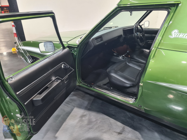 1974 HOLDEN SANDMAN HQ 4 SPEED MANUAL PANEL VAN