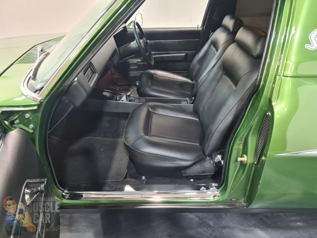 1974 HOLDEN SANDMAN HQ 4 SPEED MANUAL PANEL VAN