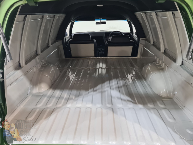 1974 HOLDEN SANDMAN HQ 4 SPEED MANUAL PANEL VAN