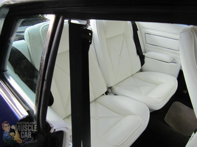 1973 FORD LANDAU XB 3 SPEED COUPE