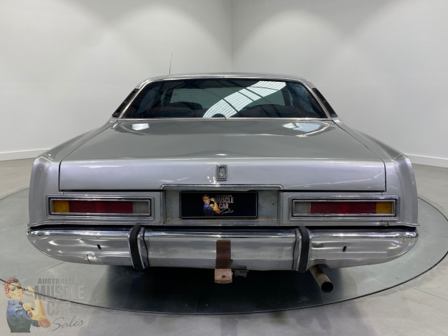 1977 FORD LTD P6 SILVER MONARCH P6 3 SPEED AUTOMATIC SEDAN