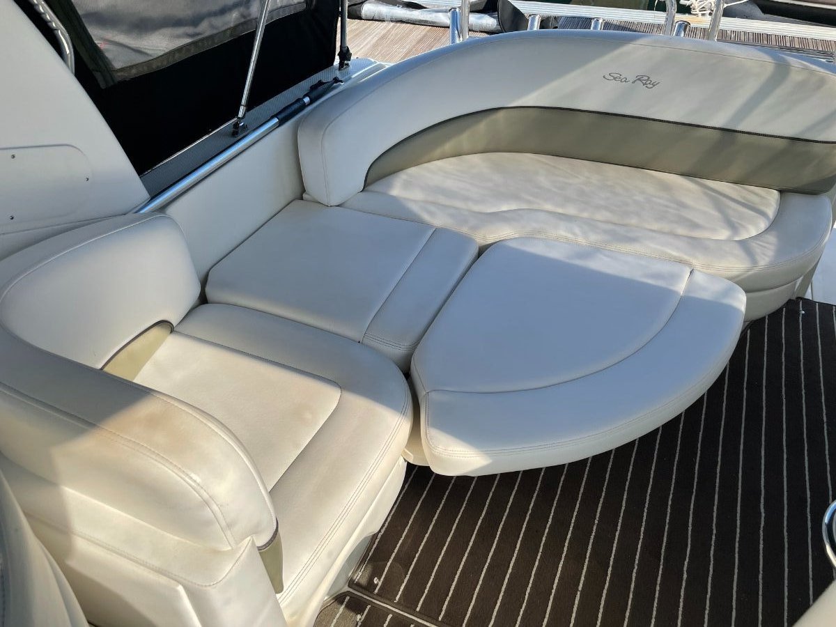 2006 SEA RAY 260 SUNDANCER SPORTS CRUISER
