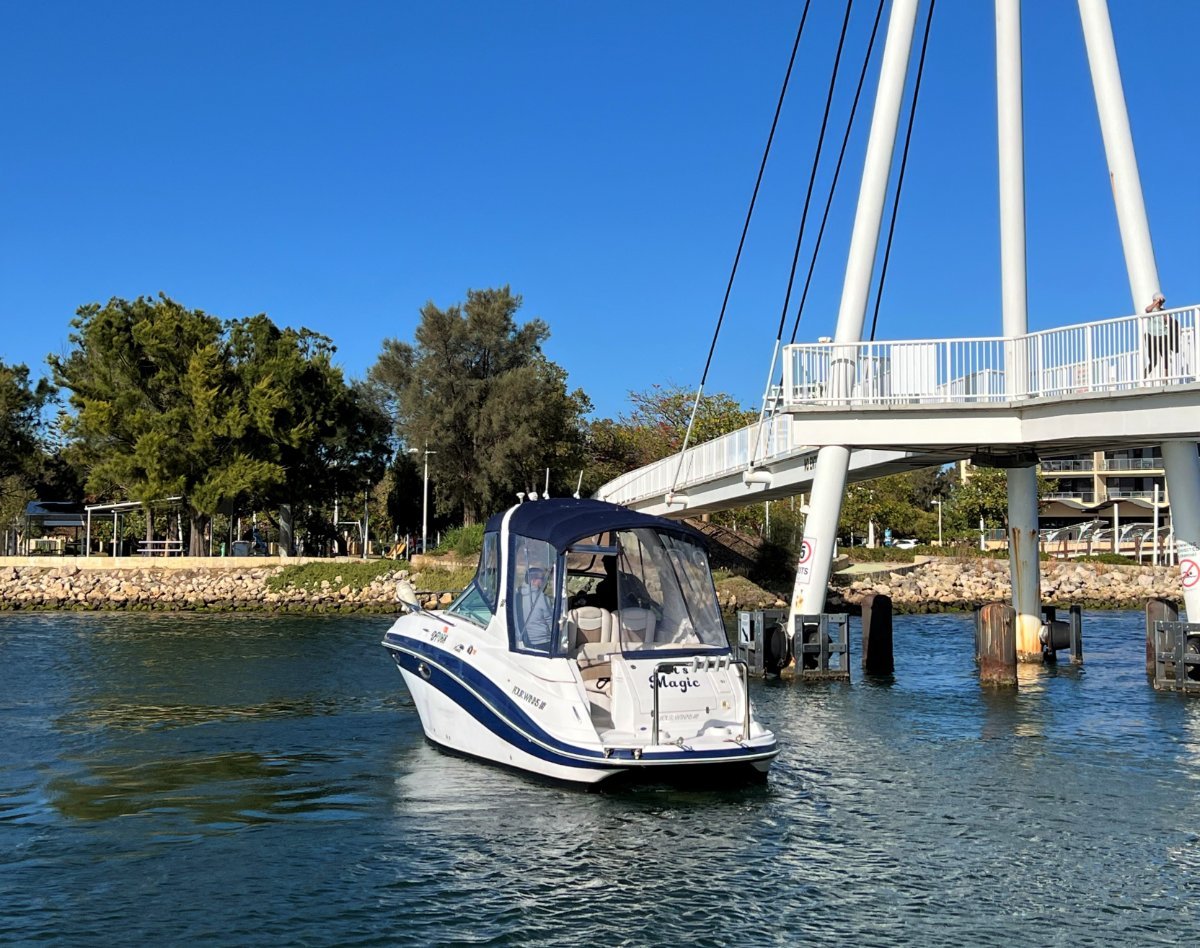2006 FOUR WINNS VISTA 278 BOWRIDER