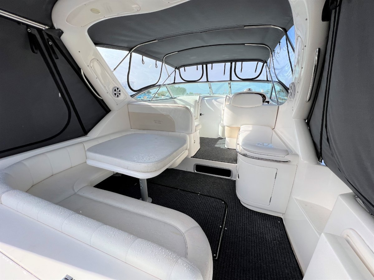 2001 SUNRUNNER 3700 CRUISER
