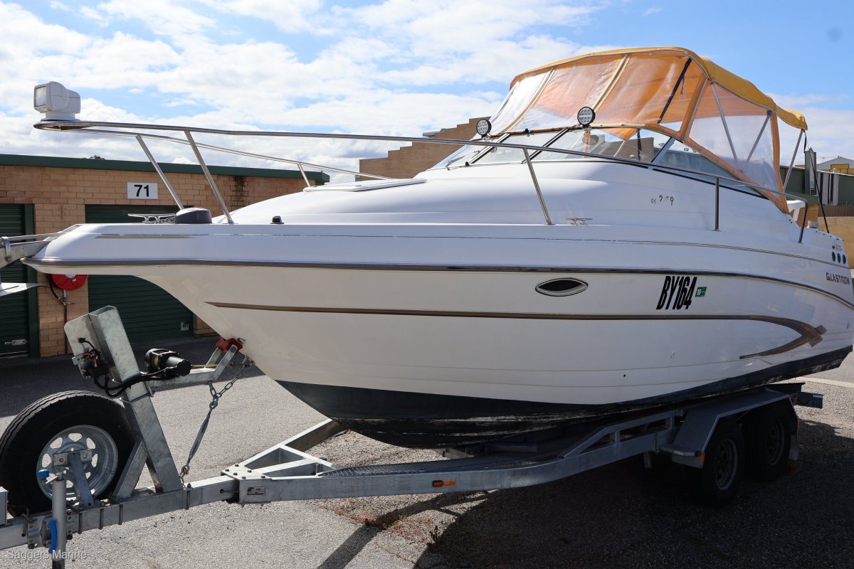 2004 GLASTRON GS 249 SPORTS CRUISER