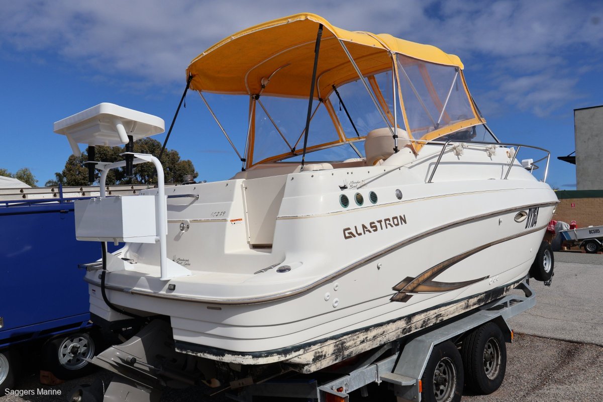 2004 GLASTRON GS 249 SPORTS CRUISER
