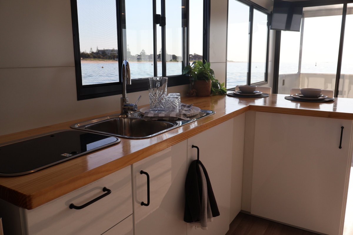 2023 SUNSET BOATS 12M HOUSE BOAT