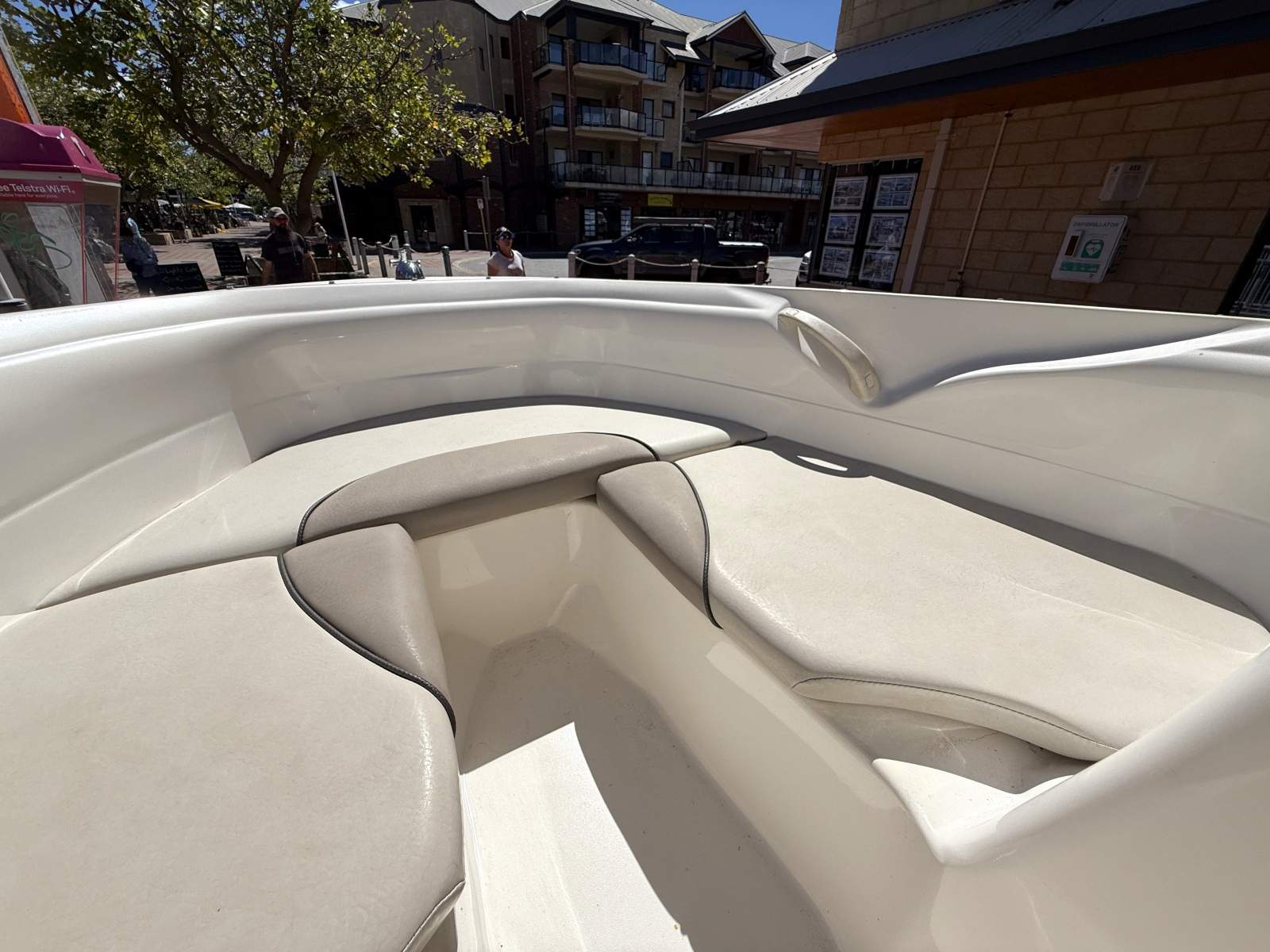 2006 SEA RAY 180 SPORTS RUNABOUT