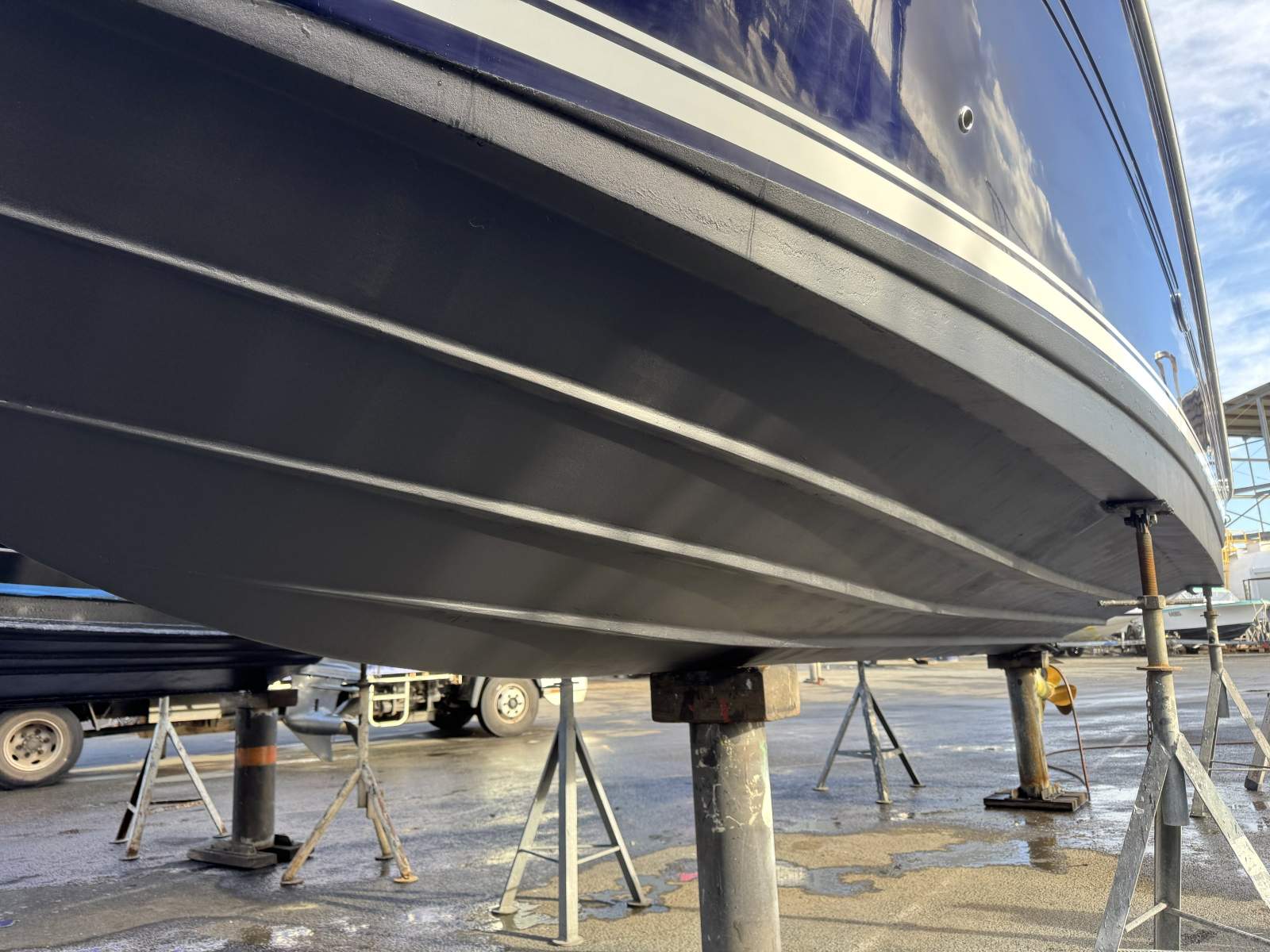 2005 SEA RAY 275 SUNDANCER CRUISER