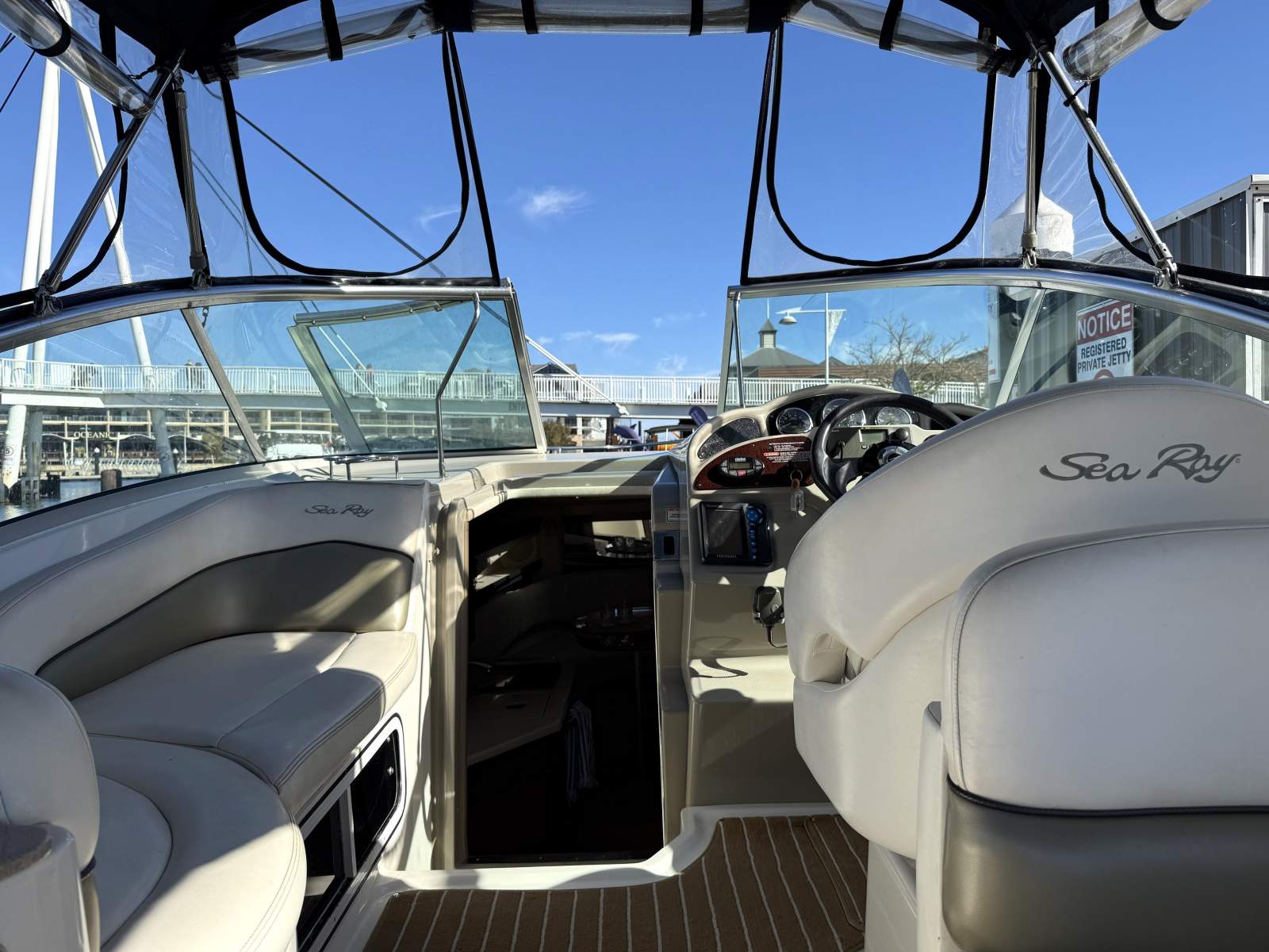 2005 SEA RAY 275 SUNDANCER CRUISER