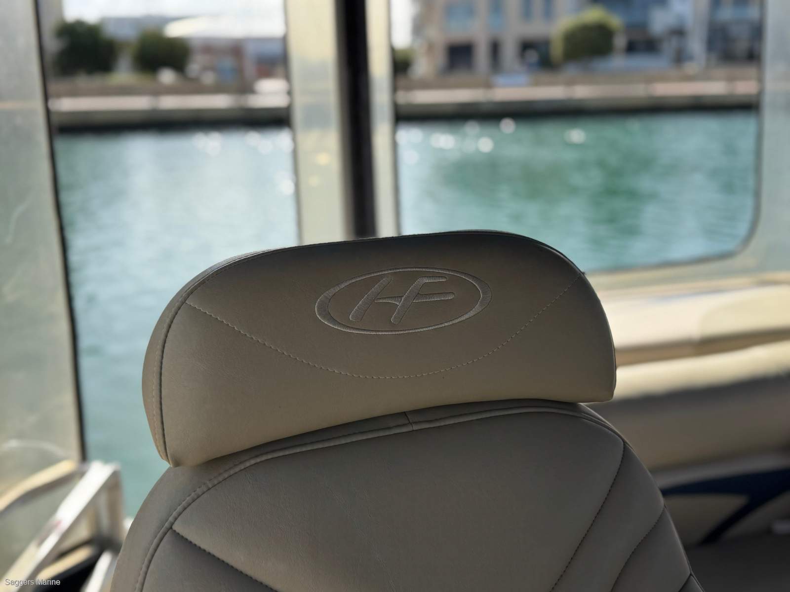 2012 HARRISCRAFT CX 200 PONTOON BOAT