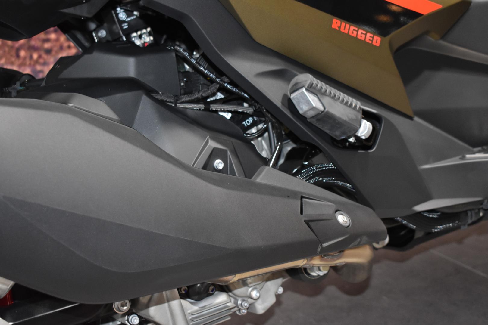 2025 BMW C 400 X ION SCOOTER