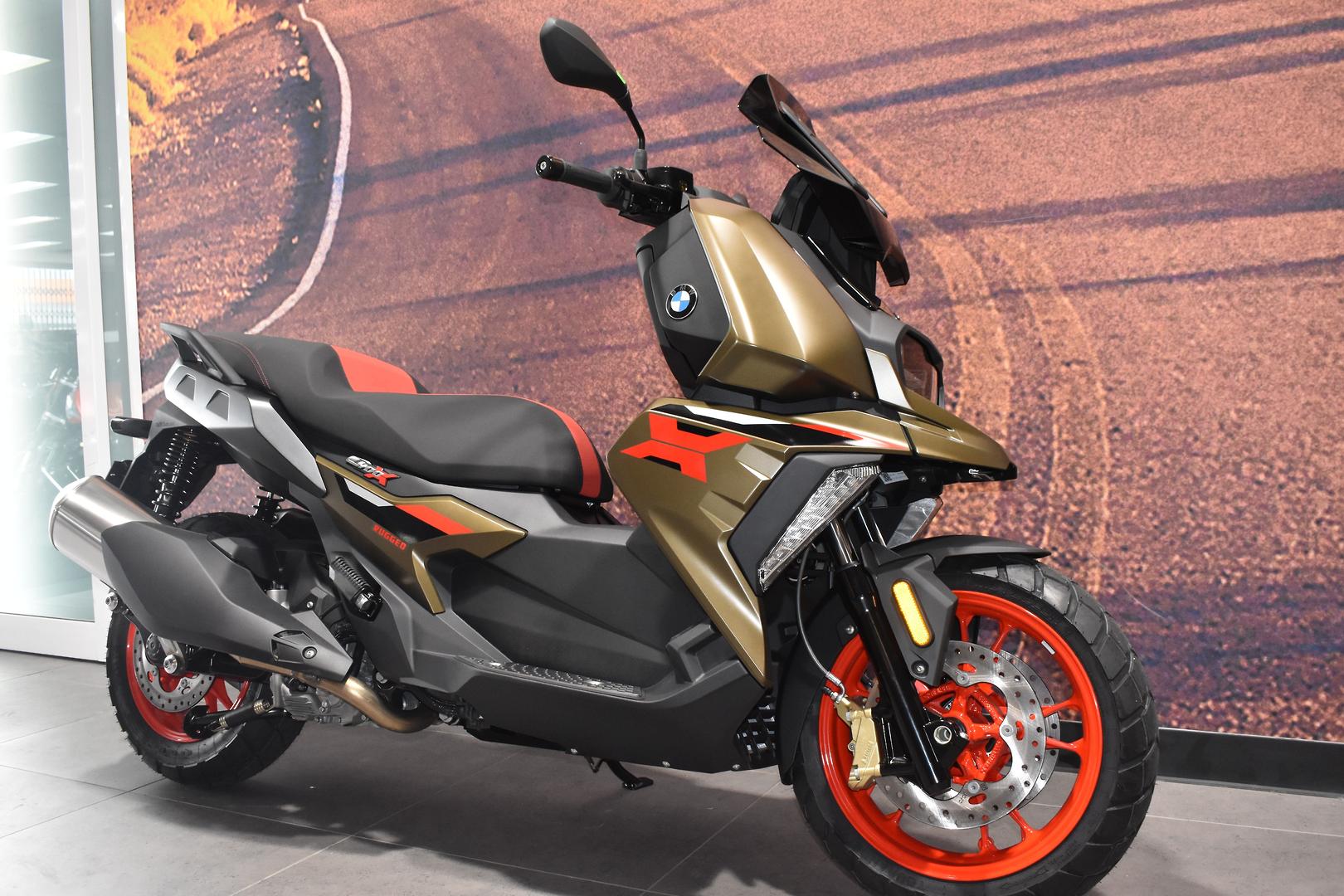2025 BMW C 400 X ION SCOOTER