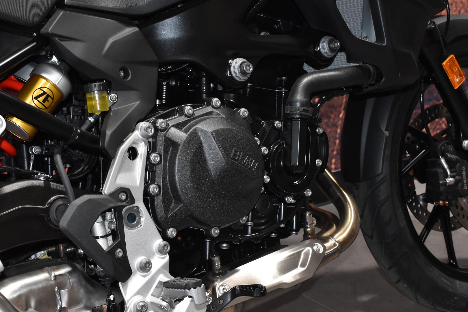 2024 BMW F 800 GS TRIPLE BLACK DUAL SPORTS