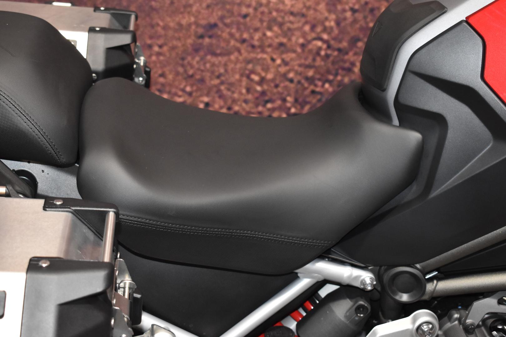2024 TRIUMPH TIGER 1200 GT EXPLORER DUAL SPORTS